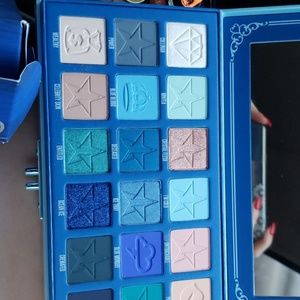 Jeffree star blue blood!! Bnib
